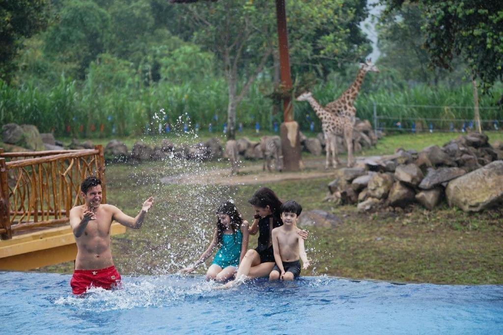 Baobab Safari Resort Prigen Eksteriør bilde